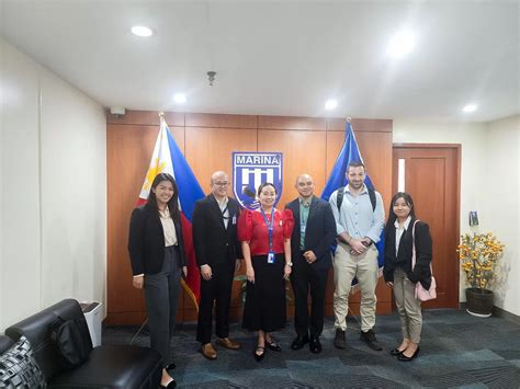 Administrator Malaluan visits MARINA Batangas .